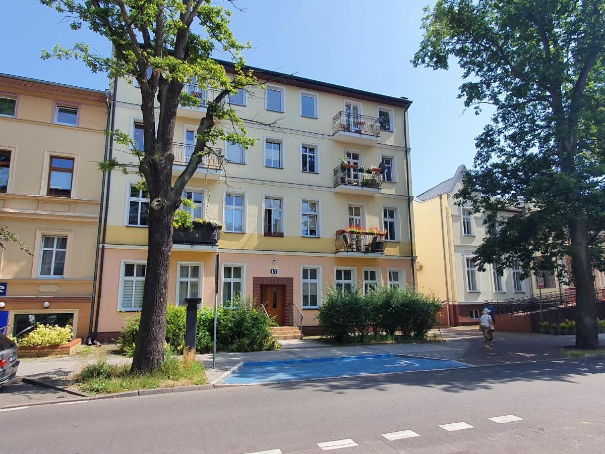 Apartament Black Sea 2 Rooms - Pokoje Swinoujscie Ngoại thất bức ảnh
